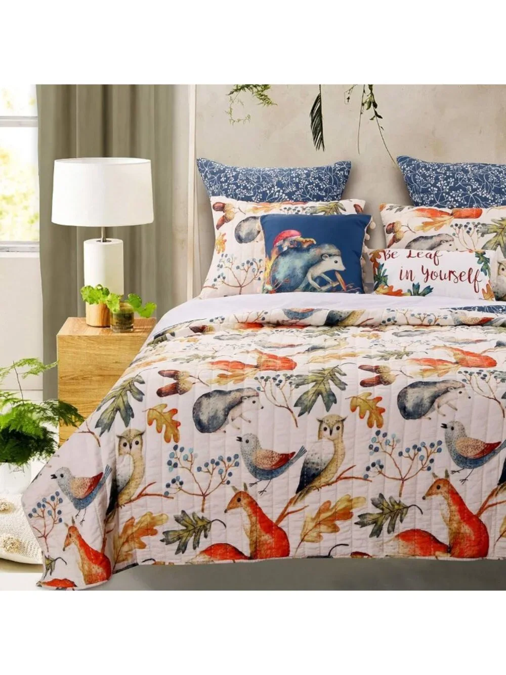 Elegant King Quilt Set in Off-White, Soft Cotton, Cozy Bedding for Home Decor